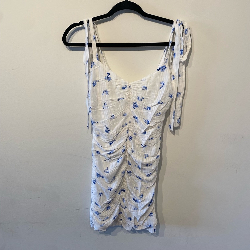 Skylar + Madison size S mini white floral dress
